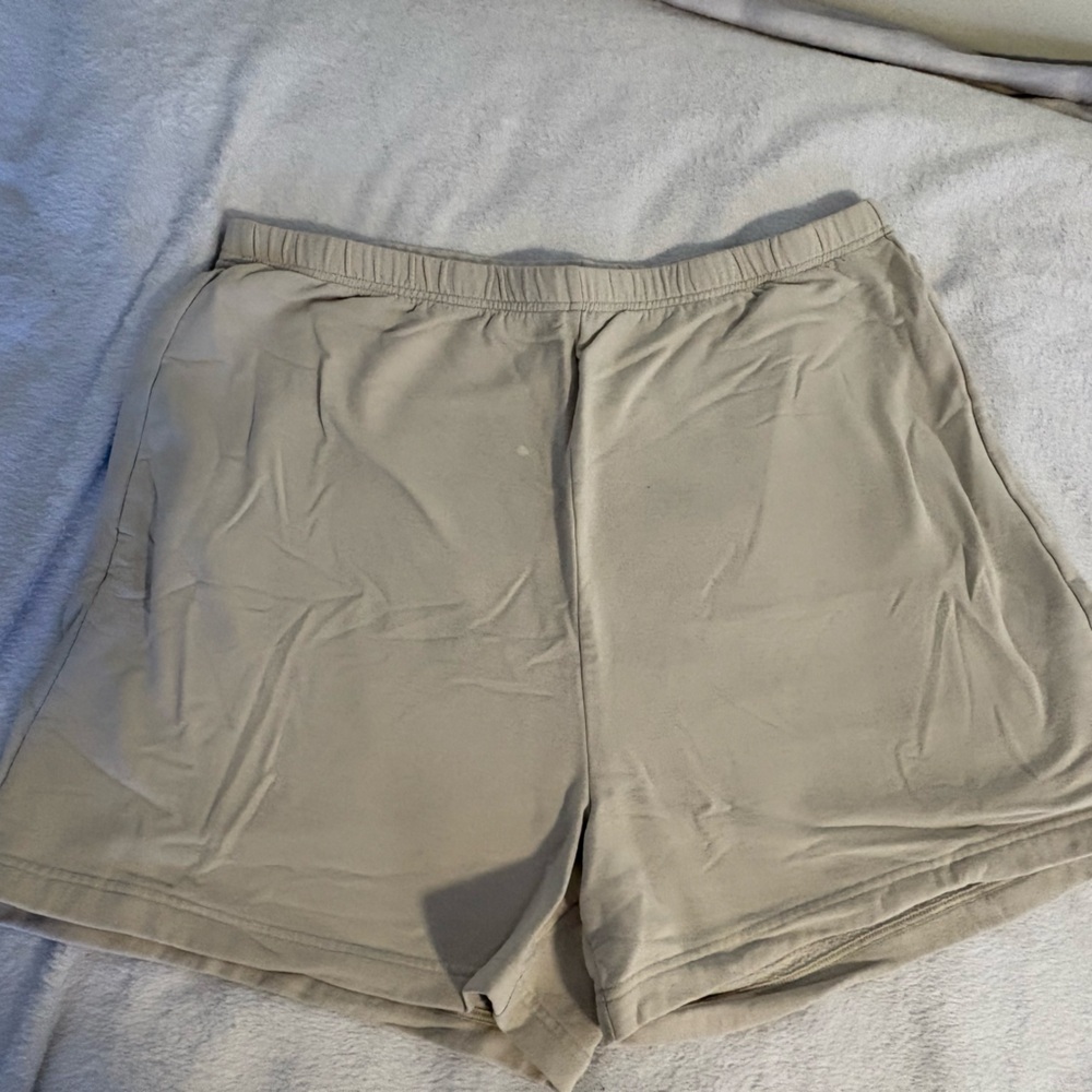 Old Navy Women's Tan Athletic Shorts
